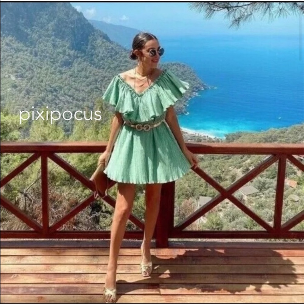 ❌ - Picture 8 of 13